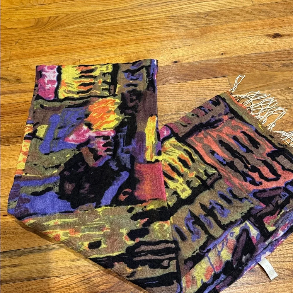 Neck  🧣 - Picture 4 of 4